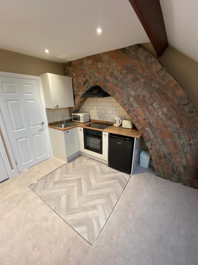 Private & Modern En-Suite Rooms Town Centre Self Check-In Barnsley Bagian luar foto
